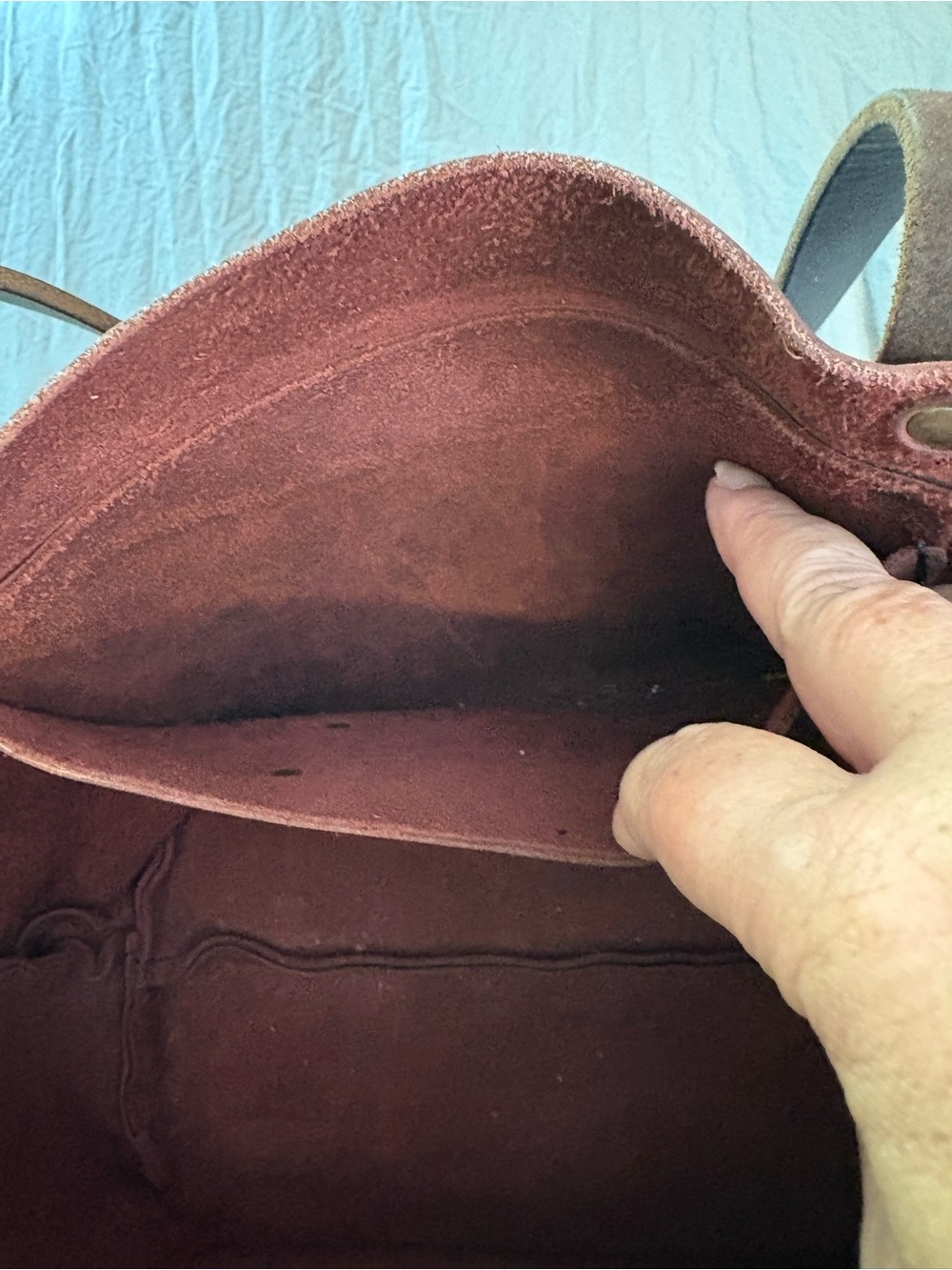 Portland Leather Goods Large Classic Tote Bag. - Picture 16 of 16